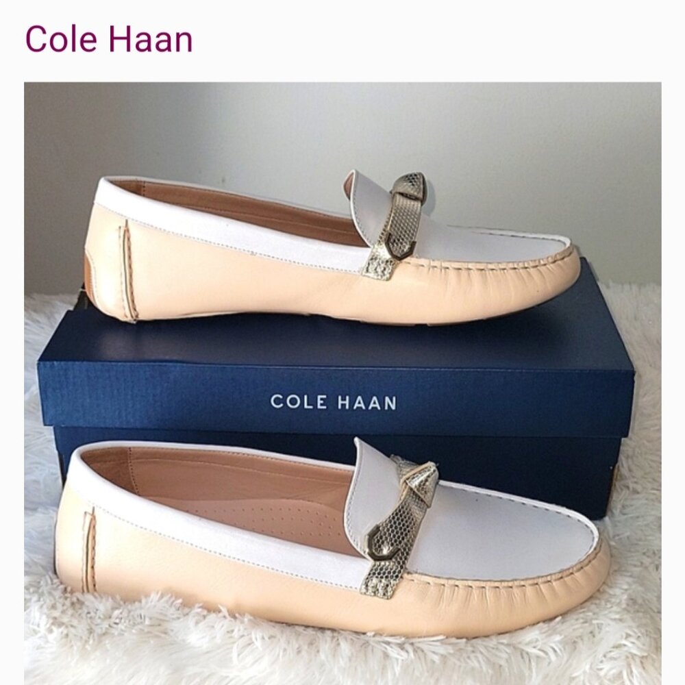 NEW COLE HAAN LEATHER LOAFERS.